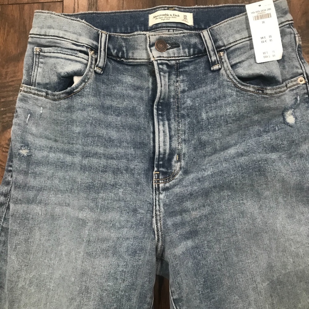 Womens Abercrombie and Fitch jeans
